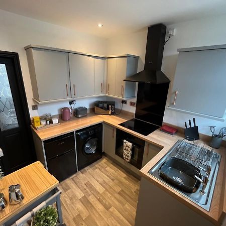 Contemporary & Chic Inner Terrace 5 Mins From Barnsley Town Centre 외부 사진