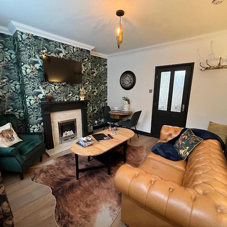 Contemporary & Chic Inner Terrace 5 Mins From Barnsley Town Centre 외부 사진